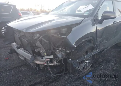 2024 Toyota Highlander Xle z USA, uszkodzony, nr VIN 5TDKDRBH8RS533678